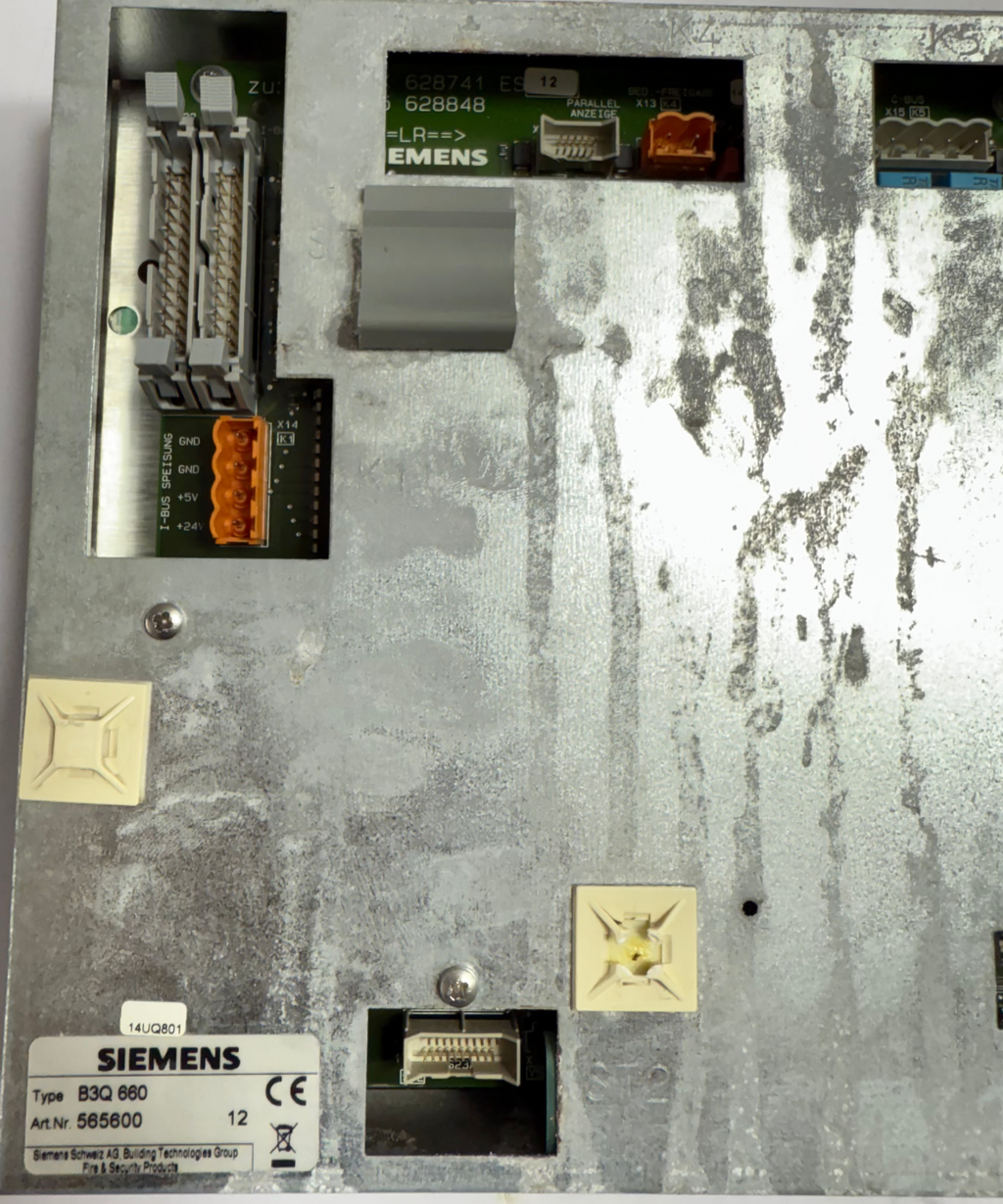 SIEMENS CERBERUS CT11 B3Q660 FIRE ALARM CONTROL PANEL